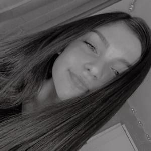 Meet your Posher, Marina